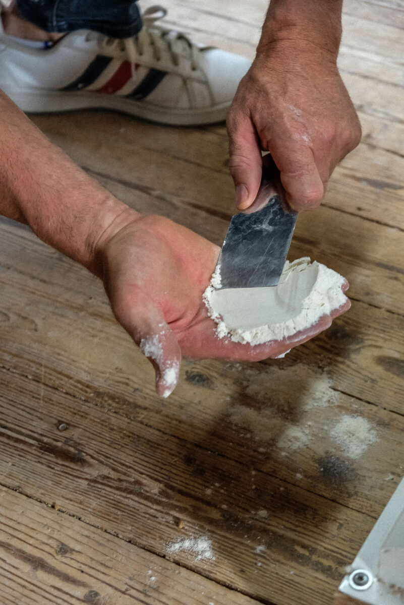 Moulin De Champcors Artisan Meunier A Bruz Farine Boulangere